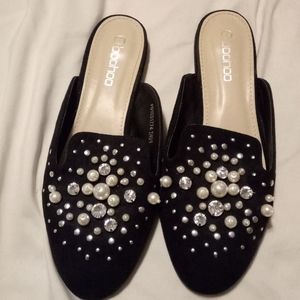 Shoes with jewels and pearls